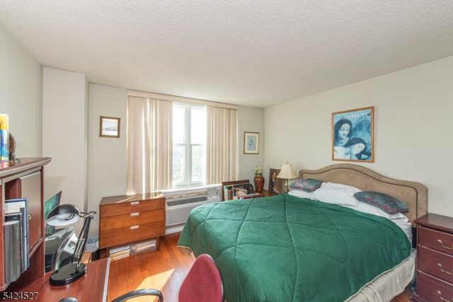 300 Main St 704, Little Falls Twp., NJ 07424