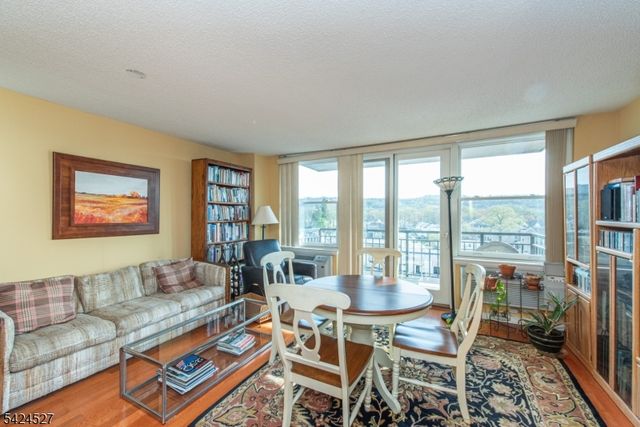 300 Main St 704, Little Falls Twp., NJ 07424