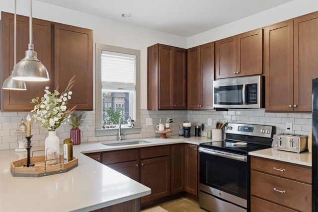 2140 15th Ave, N, Nashville, TN 37208