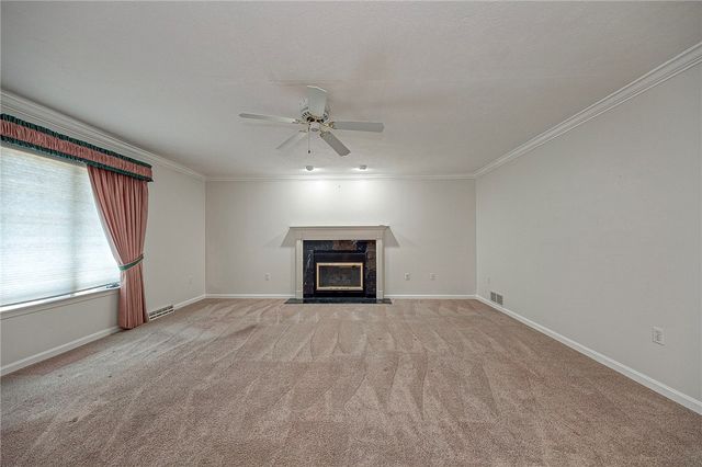 2011 Fortune Ct, South Fayette, PA 15017
