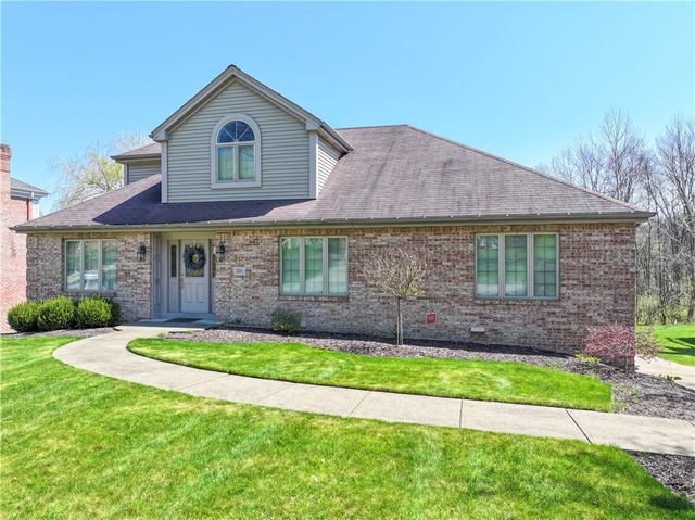 2011 Fortune Ct, South Fayette, PA 15017