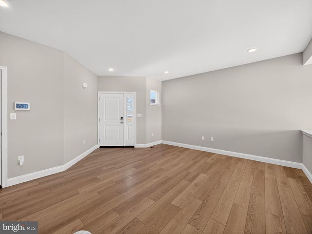 219 SUNGLO DR, Leesport, PA 19533