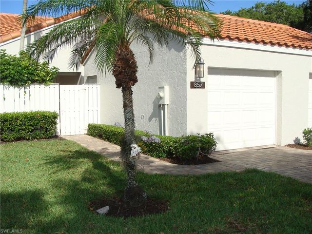 857 Reef Point CIR, Naples, FL 34108