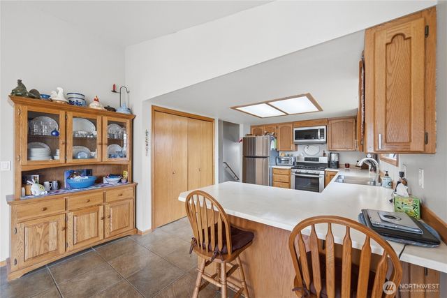1036 Ridgeway Drive, Lynden, WA 98264