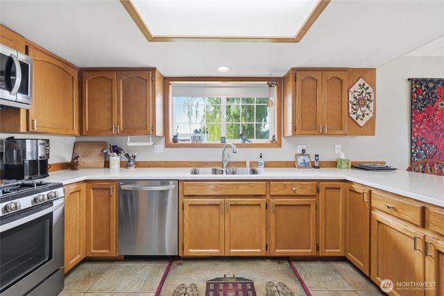 1036 Ridgeway Drive, Lynden, WA 98264
