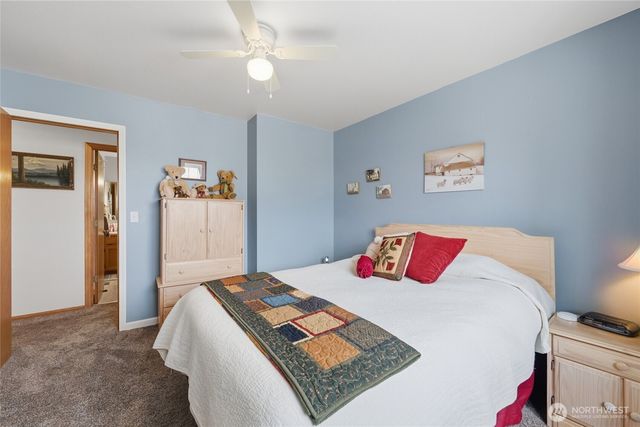 1036 Ridgeway Drive, Lynden, WA 98264