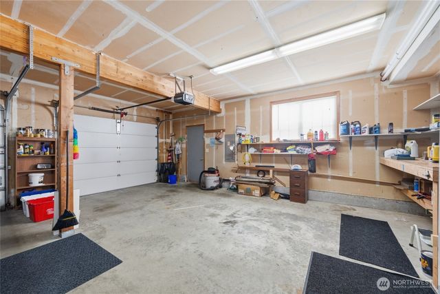 1036 Ridgeway Drive, Lynden, WA 98264
