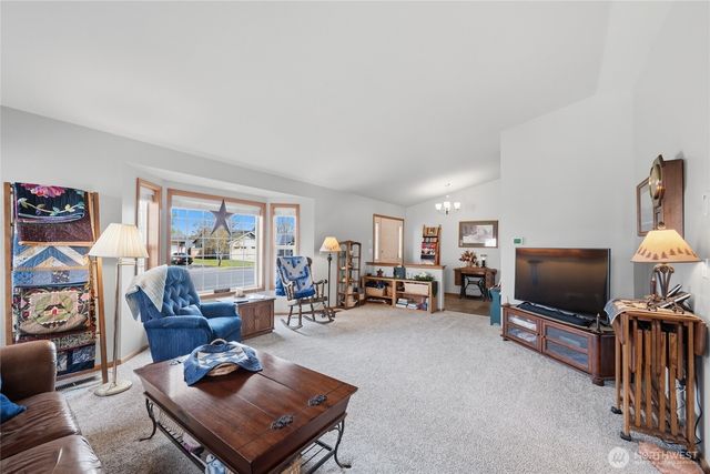1036 Ridgeway Drive, Lynden, WA 98264