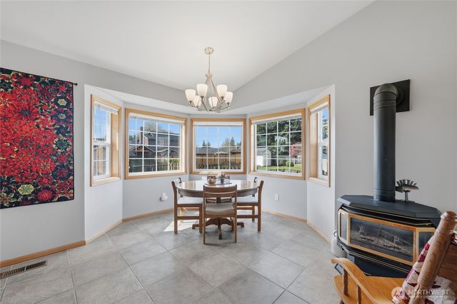 1036 Ridgeway Drive, Lynden, WA 98264