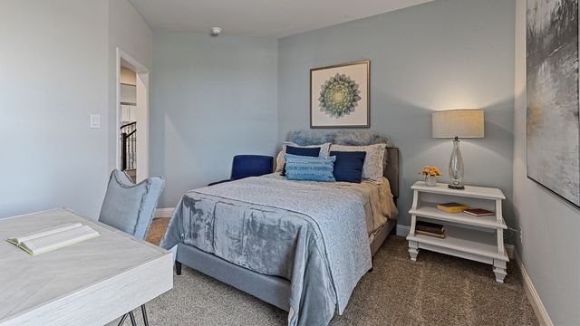 6869 BRAHMAN Drive, Arlington, TX 76001