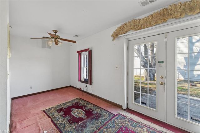 129 S 6th ST, Suffolk, VA 23434