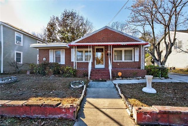 129 S 6th ST, Suffolk, VA 23434