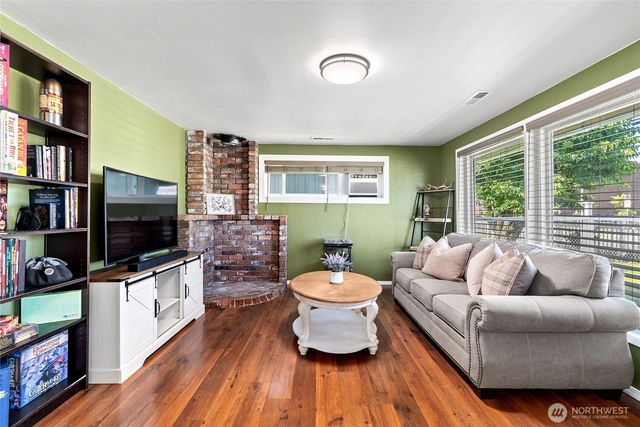 1000 D Street SE, Auburn, WA 98002