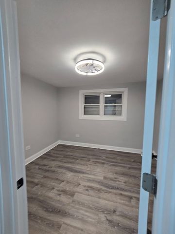 8505 S King Drive, Chicago, IL 60619