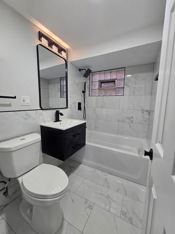 8505 S King Drive, Chicago, IL 60619
