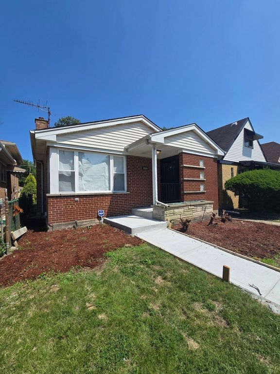 8505 S King Drive, Chicago, IL 60619