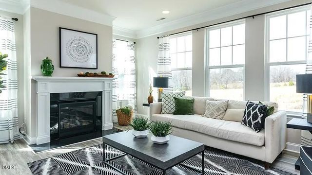 726 Old Station Point 150, Angier, NC 27501
