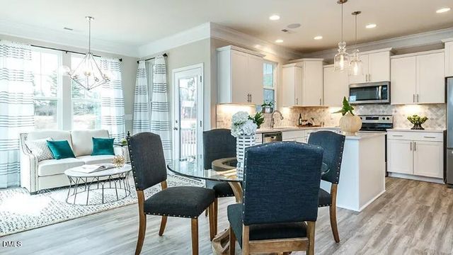 726 Old Station Point 150, Angier, NC 27501