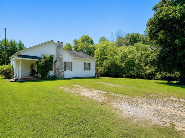 1155 Nellie Head Road, Tunnel Hill, GA 30755