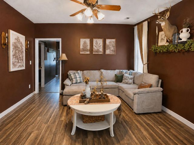 1155 Nellie Head Road, Tunnel Hill, GA 30755