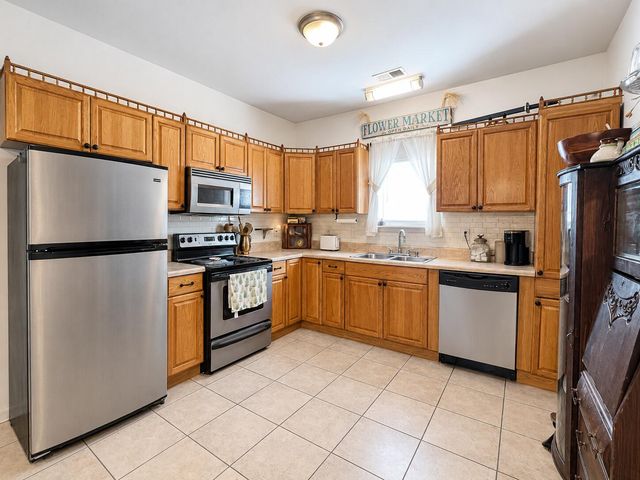 1155 Nellie Head Road, Tunnel Hill, GA 30755