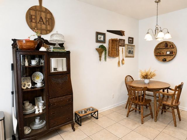 1155 Nellie Head Road, Tunnel Hill, GA 30755