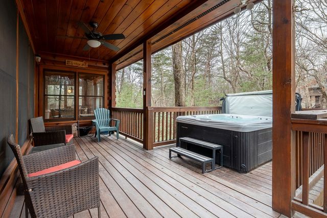 1165 Little Bushy Head Road, Blue Ridge, GA 30522