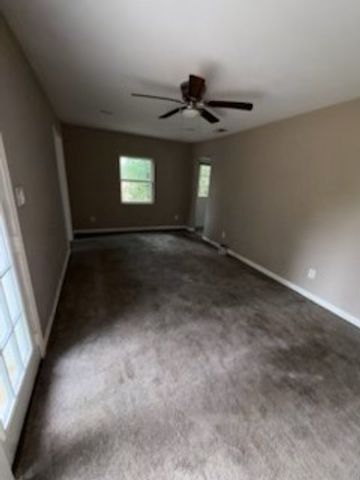 5821 Black Oak Lane, River Oaks, TX 76114