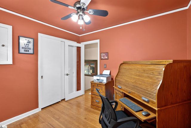 45 Ridgeway Drive, Greenville, SC 29605
