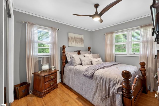 45 Ridgeway Drive, Greenville, SC 29605