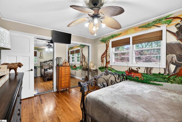 45 Ridgeway Drive, Greenville, SC 29605