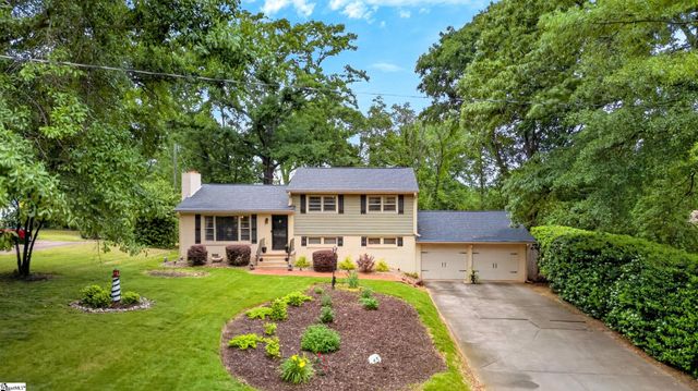 45 Ridgeway Drive, Greenville, SC 29605
