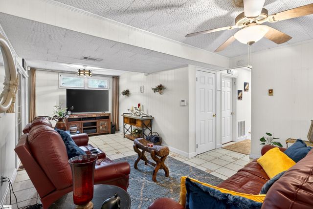 45 Ridgeway Drive, Greenville, SC 29605