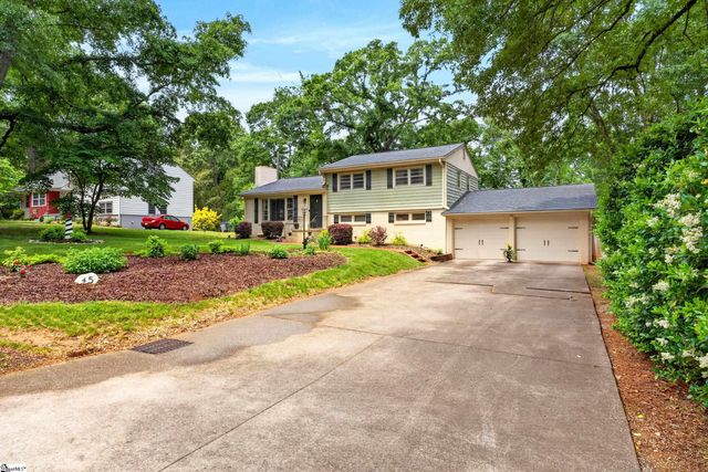 45 Ridgeway Drive, Greenville, SC 29605