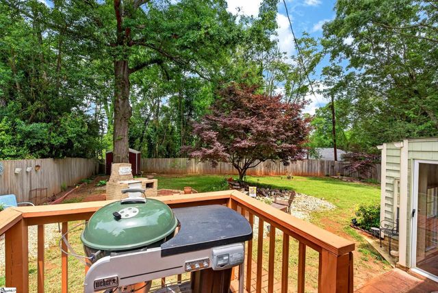 45 Ridgeway Drive, Greenville, SC 29605