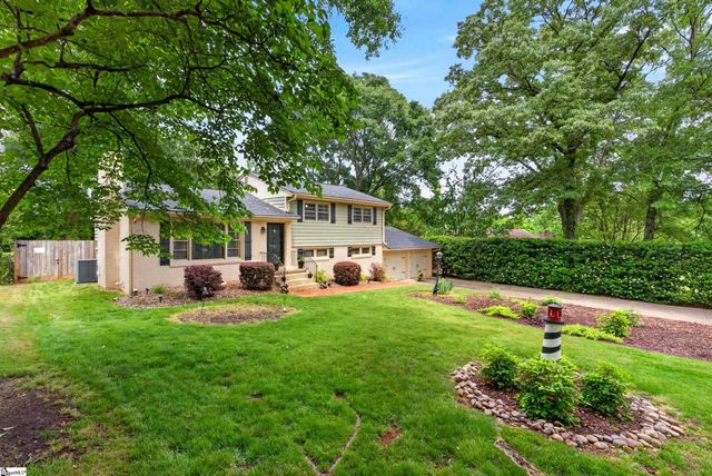 45 Ridgeway Drive, Greenville, SC 29605