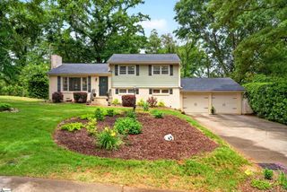 45 Ridgeway Drive, Greenville, SC 29605