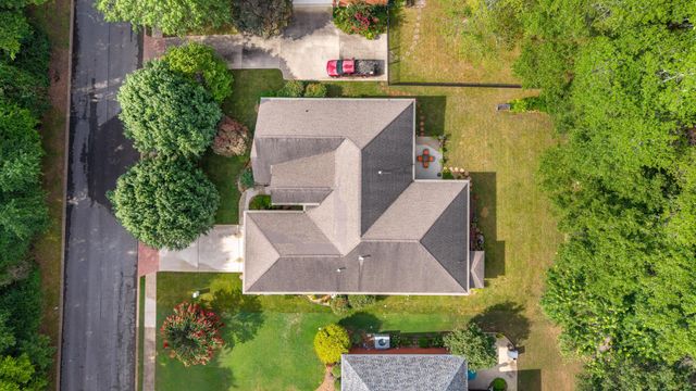 4961 Hampshire Place, Hixson, TN 37343