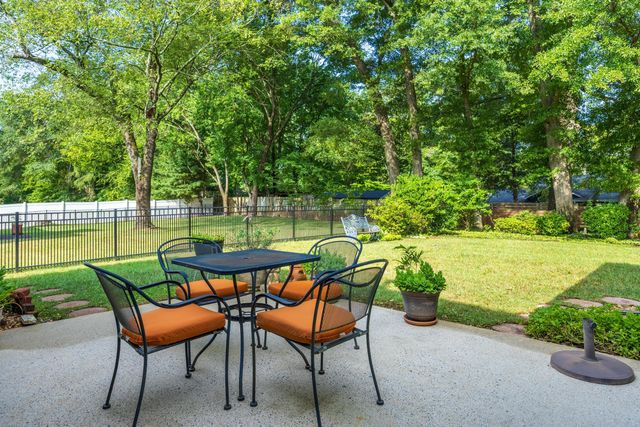 4961 Hampshire Place, Hixson, TN 37343