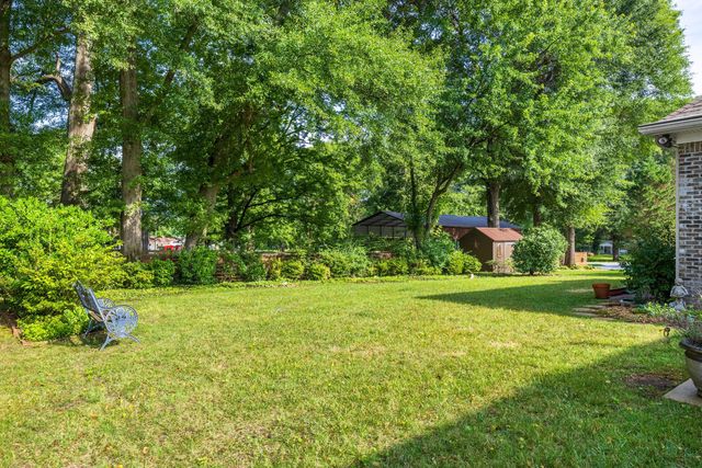 4961 Hampshire Place, Hixson, TN 37343