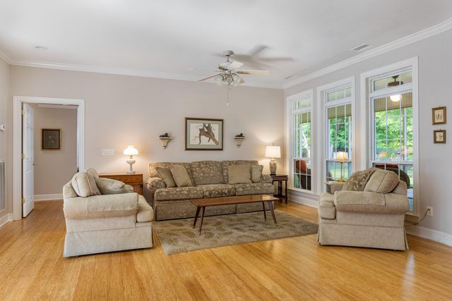 4961 Hampshire Place, Hixson, TN 37343