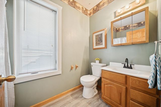 601 Mill Avenue NE, Montgomery, MN 56069