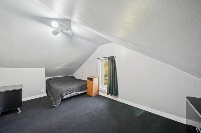 601 Mill Avenue NE, Montgomery, MN 56069