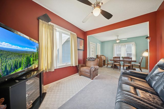 601 Mill Avenue NE, Montgomery, MN 56069