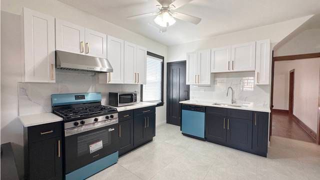 5214 W Schubert Avenue, Chicago, IL 60639