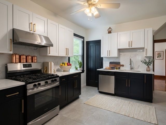5214 W Schubert Avenue, Chicago, IL 60639