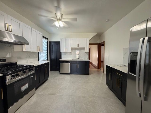 5214 W Schubert Avenue, Chicago, IL 60639