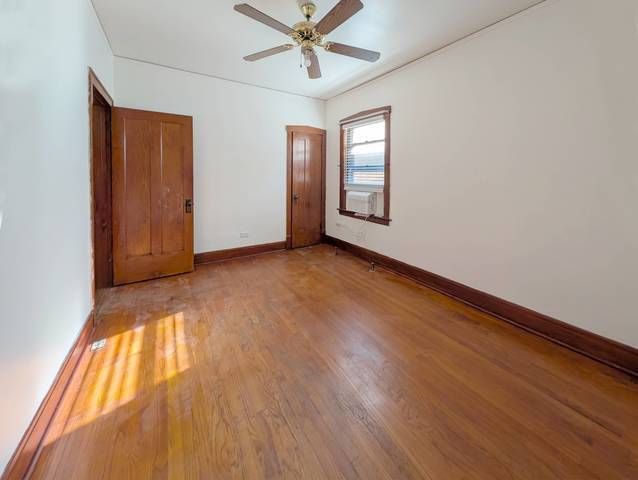 5214 W Schubert Avenue, Chicago, IL 60639