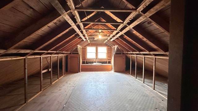 5214 W Schubert Avenue, Chicago, IL 60639