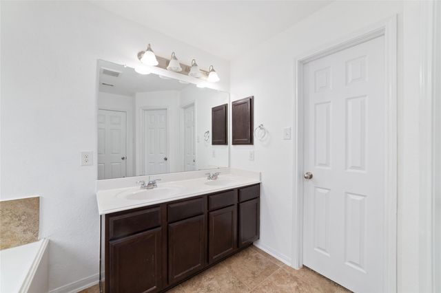 18406 Spruce Tree Line Trail, Houston, TX 77084